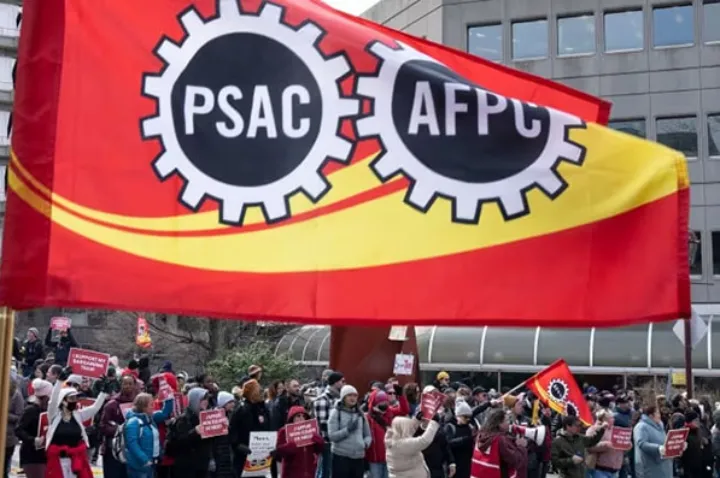 ۱۲۰ هزار نفر از اعتصاب‌کنندگان به سر کار برگشتند